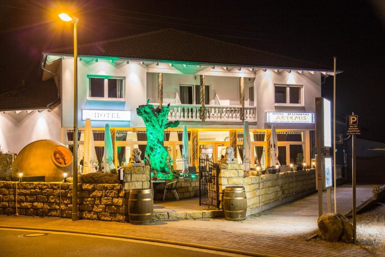 Hotel Restaurant Artemis Weisenheim am Berg Buitenkant foto